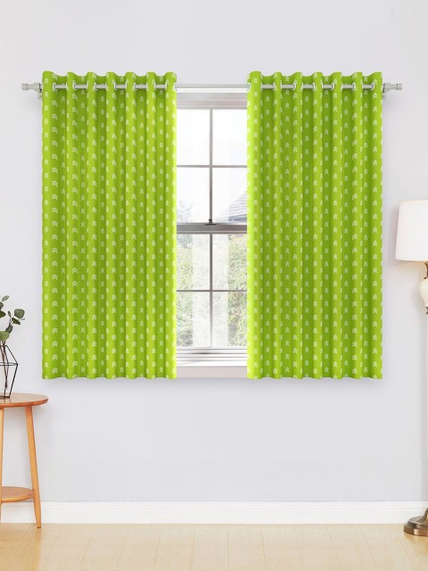 

Divine Casa Green & White Set of 2 Window Curtains