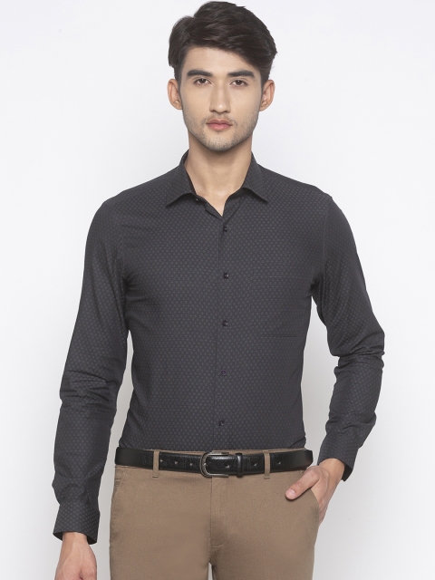 

Globus Men Grey Slim Fit Printed Formal Shirt