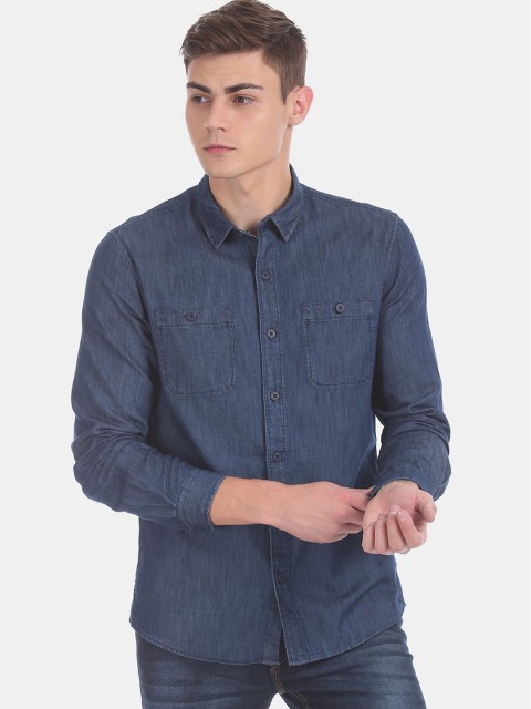

Cherokee Men Navy Blue Regular Fit Solid Casual Shirt