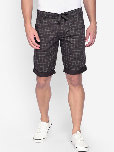 

beevee Men Grey Checked Regular Shorts