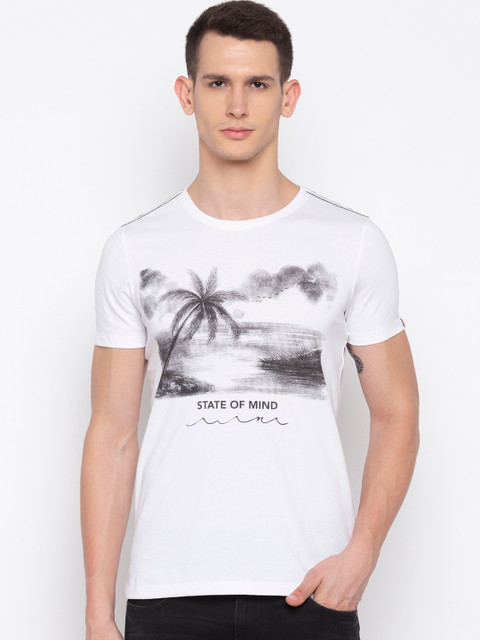 

SPYKAR Men White Printed Round Neck T-shirt