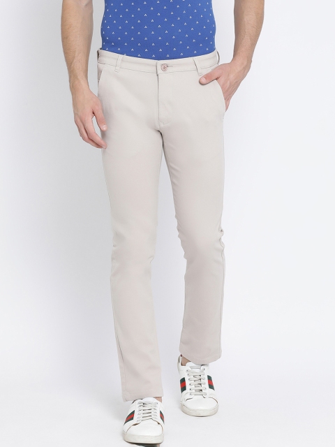 

SWISS MILITARY Men Cream-Coloured Regular Fit Solid Regular Trousers