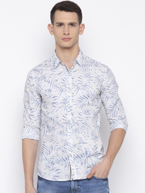

SPYKAR Men White & Blue Slim Fit Printed Casual Shirt