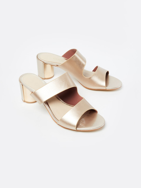 

CODE by Lifestyle Women Gold-Toned Solid Sandals