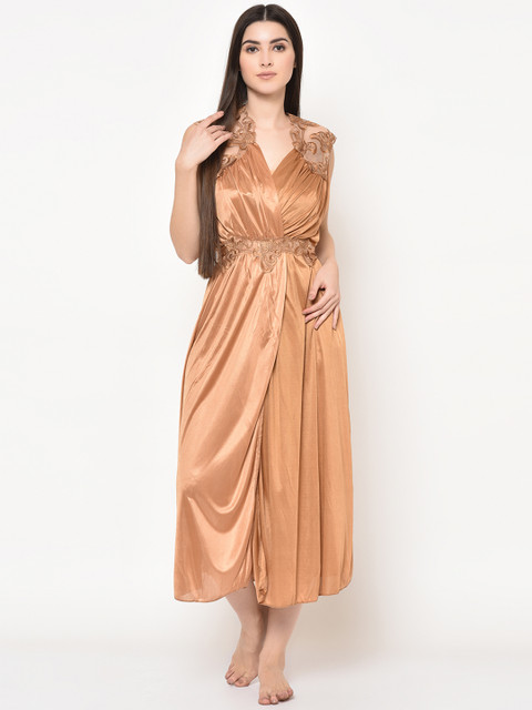 

Da Intimo Beige Solid Nightdress