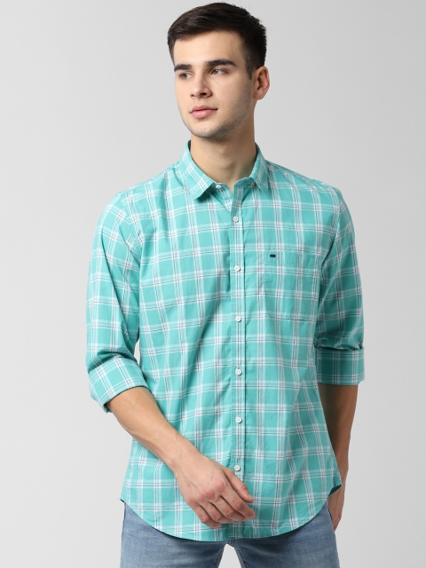 

Peter England Casuals Men Blue Slim Fit Checked Casual Shirt