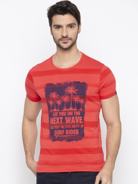 

SPYKAR Men Orange Striped Round Neck T-shirt