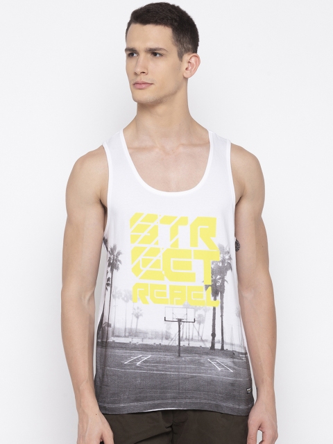 

SPYKAR Men White Printed Scoop Neck T-shirt