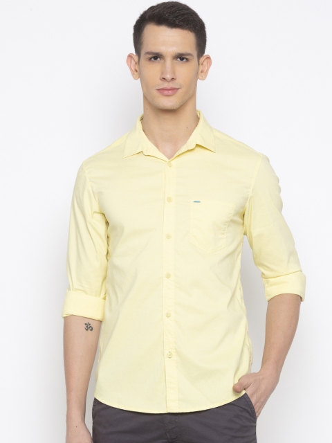 

SPYKAR Men Yellow Slim Fit Solid Casual Shirt