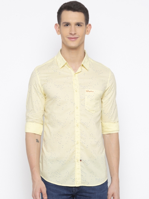 

SPYKAR Men Yellow & Blue Slim Fit Printed Casual Shirt