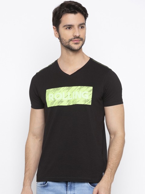

SPYKAR Men Black Printed V-Neck T-shirt