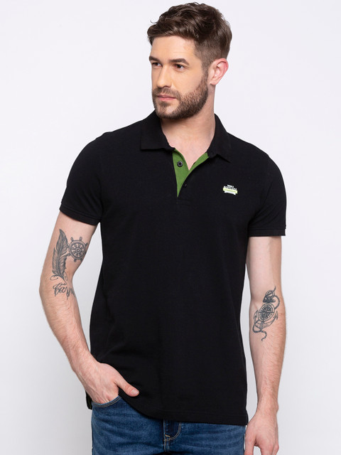 

SPYKAR Men Black Solid Polo Collar T-shirt