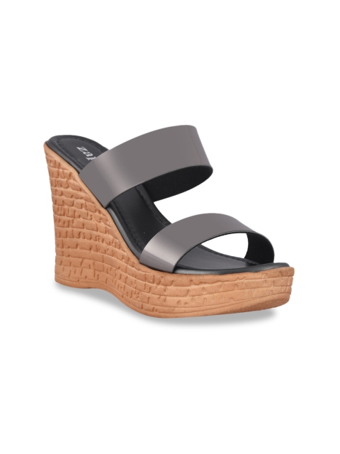 

ZAPATOZ Women Grey Solid Heels