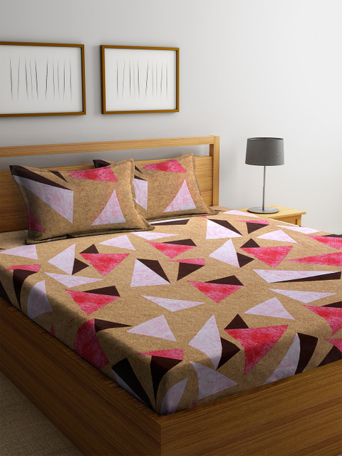 

MAFATLAL Beige & Pink Geometric 144 TC Cotton 1 King Bedsheet with 2 Pillow Covers