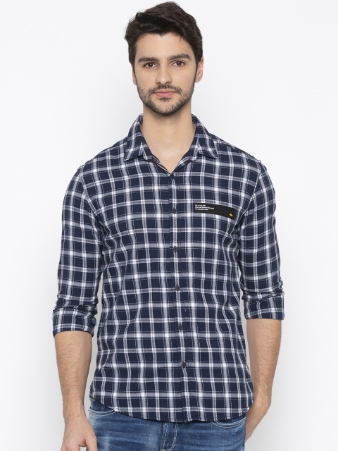 

SPYKAR Men Navy Blue & White Slim Fit Checked Casual Shirt