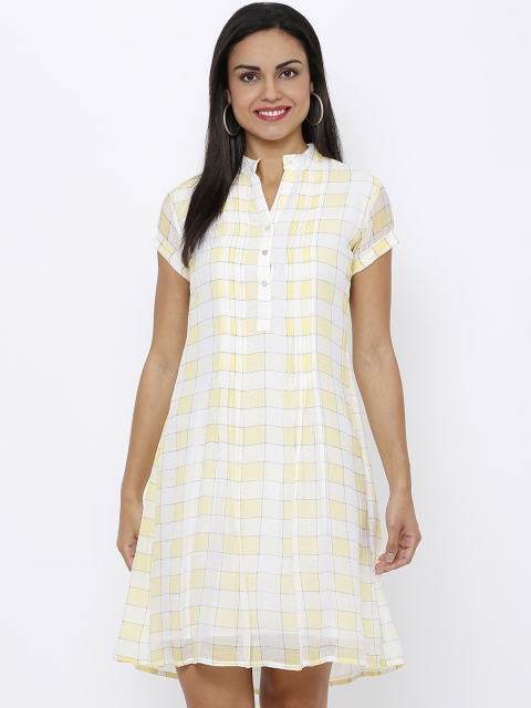 

Soie Women Yellow & White Checked A-Line Dress
