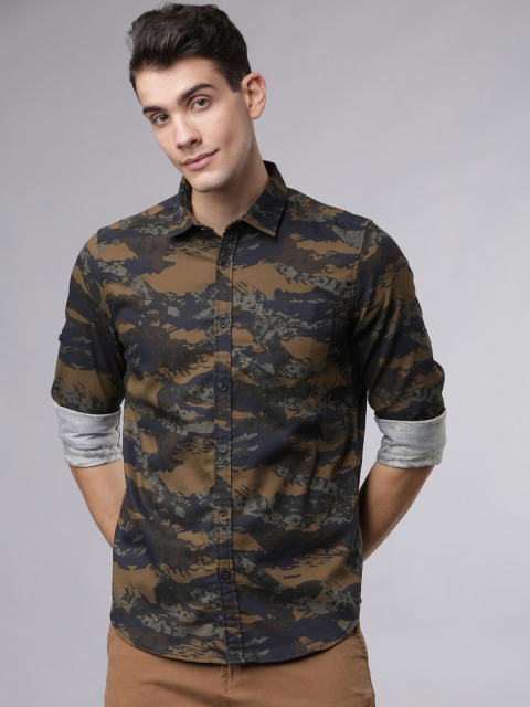 

Ecko Unltd Men Brown & Navy Blue Slim Fit Printed Casual Shirt