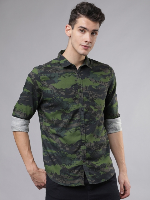 

Ecko Unltd Men Green & Navy Blue Slim Fit Printed Casual Shirt