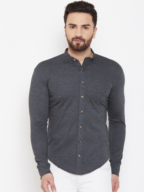 

GESPO Men Charcoal Grey Solid Mandarin Collar T-shirt