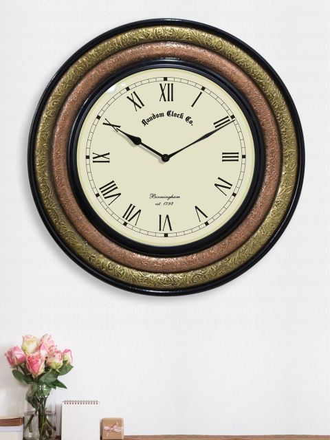 RANDOM Off-White Handcrafted Round Solid Analogue Wall Clock