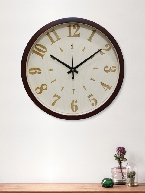 

RANDOM Brown Round Solid 25 cm Analogue Wall Clock