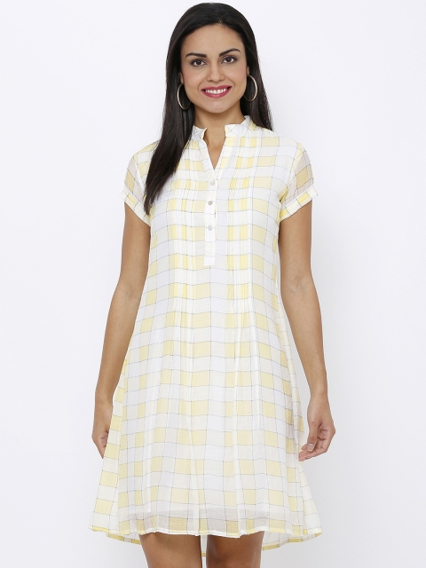 

Soie Women Yellow & White Checked A-Line Dress