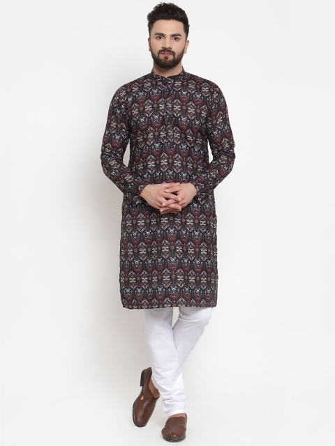 

Jompers Men Black & White Printed Kurta with Churidar