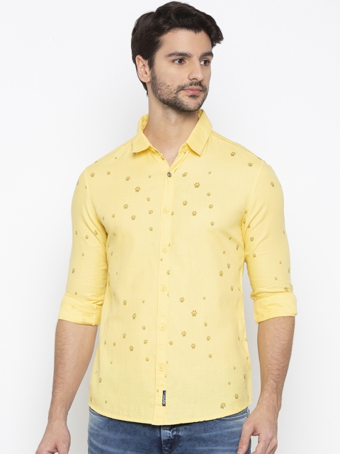

SPYKAR Men Yellow Slim Fit Printed Casual Shirt