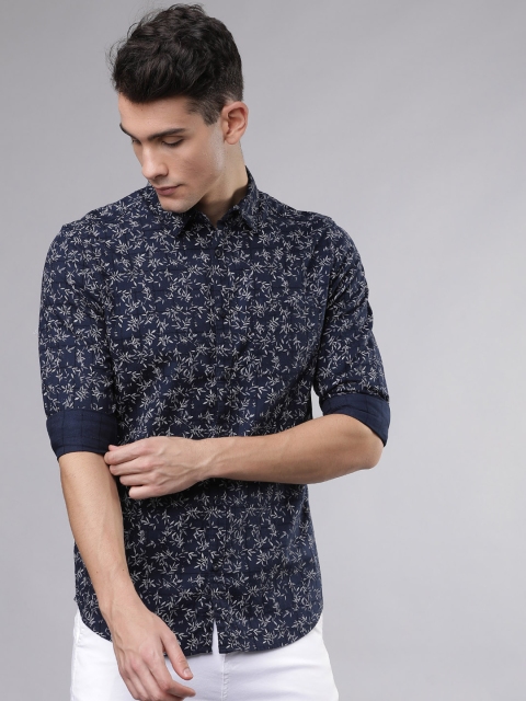 

HIGHLANDER Men Navy Blue & White Slim Fit Printed Casual Shirt