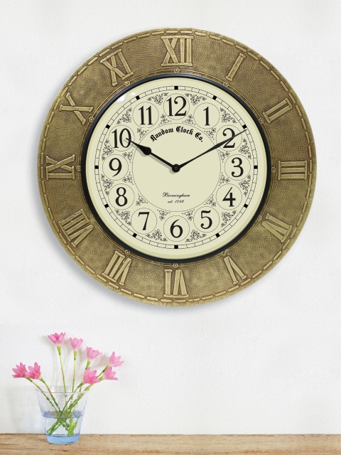 

RANDOM Off-White Handcrafted Round Printed 45Cm Analogue Wall Clock