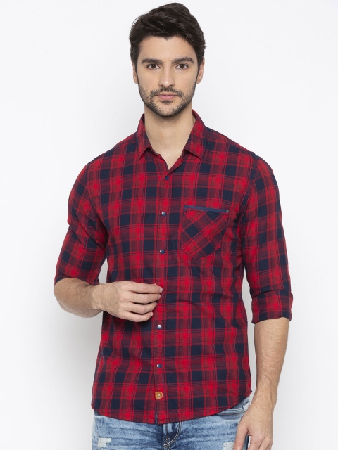 

SPYKAR Men Red & Navy Blue Slim Fit Checked Casual Shirt