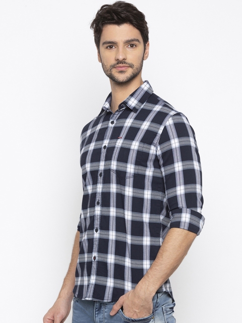 

SPYKAR Men Navy Blue & White Slim Fit Checked Casual Shirt
