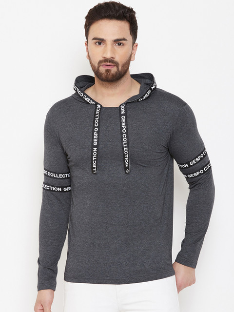 

GESPO Men Charcoal Grey Solid Hooded T-shirt