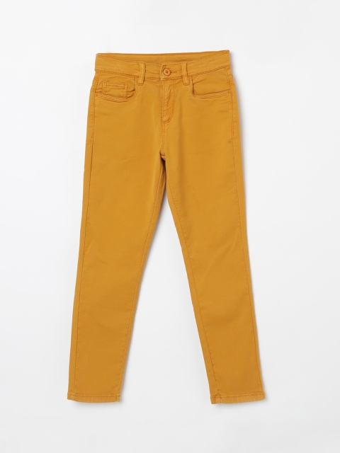 

Bossini Boys Mustard Yellow Regular Fit Solid Regular Trousers