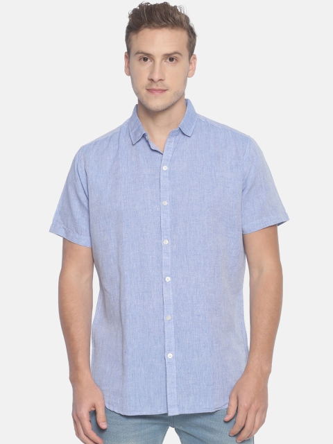 

Balista Men Blue Standard Slim Fit Solid Cotton Linen Casual Shirt