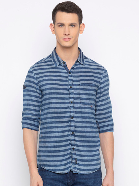 

SPYKAR Men Blue Slim Fit Striped Casual Shirt