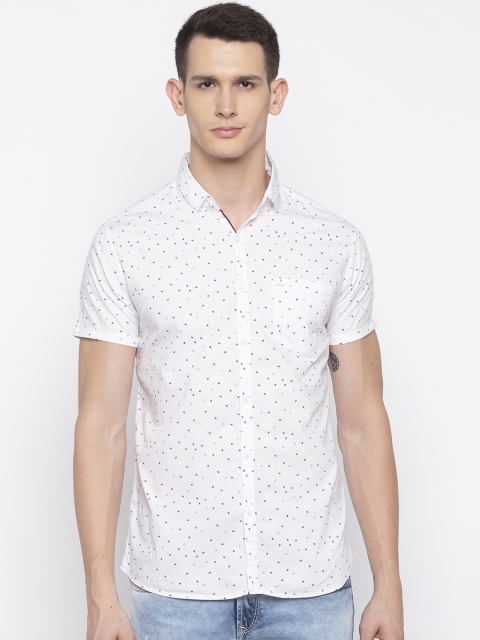 

SPYKAR Men White & Blue Slim Fit Printed Casual Shirt