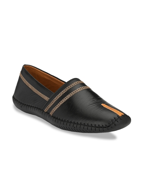 

Metronaut Men Black Solid Shoe-Style Sandals