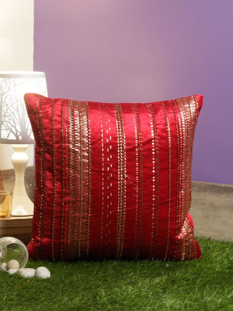 

HomeTown Red & Gold-Toned Single Embellished Square Cushion Cover