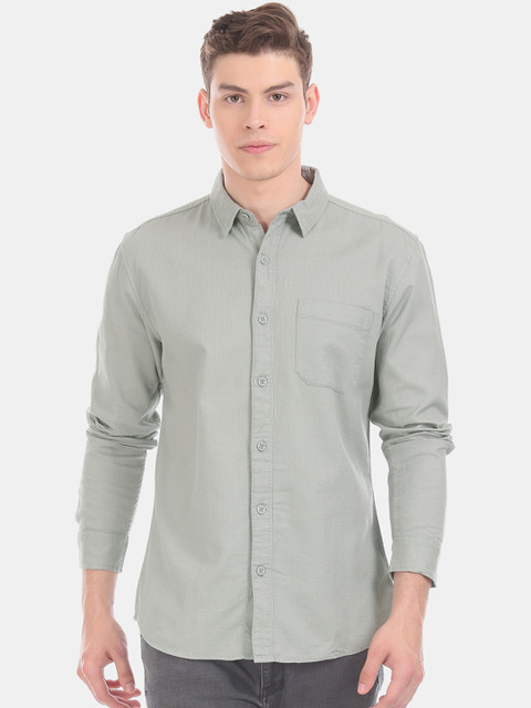 

Cherokee Men Grey Regular Fit Solid Casual Shirt