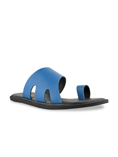 

SKO Men Blue Textured Sandals