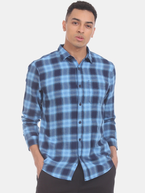 

Cherokee Men Blue Regular Fit Checked Casual Shirt