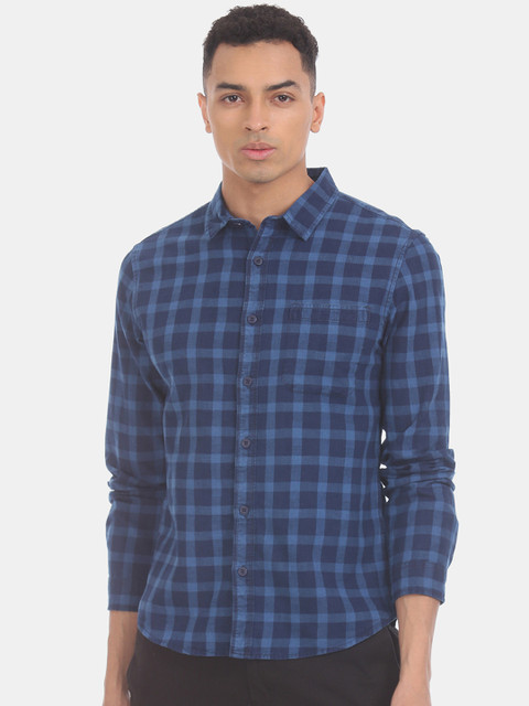 

Cherokee Men Blue Regular Fit Checked Casual Shirt