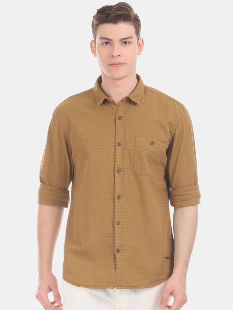 

Cherokee Men Khaki Brown Regular Fit Solid Casual Shirt