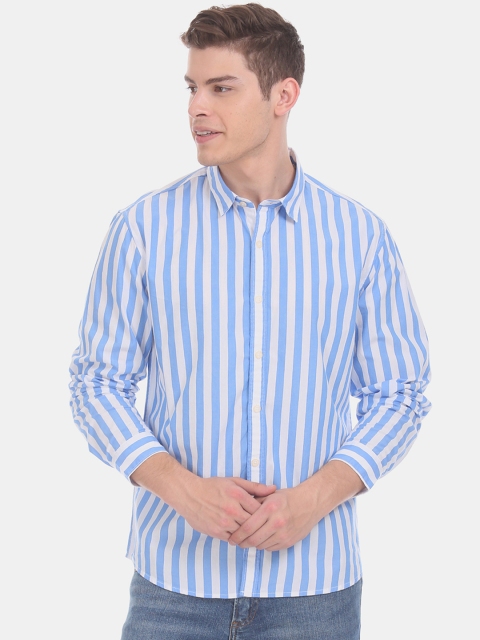 

Cherokee Men Blue Regular Fit Striped Casual Shirt
