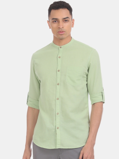 

Cherokee Men Green Regular Fit Solid Casual Shirt