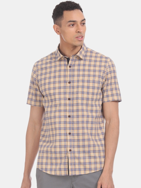 

Ruggers Men Beige Regular Fit Checked Casual Shirt