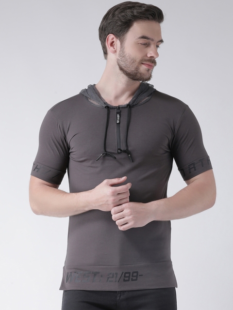 

Rex Straut Jeans Men Grey Printed Hood T-shirt