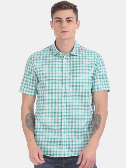

Ruggers Men Green Regular Fit Checked Casual Shirt