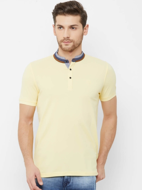 

NEXGEN CLUB Men Yellow Solid Mandarin Collar T-shirt